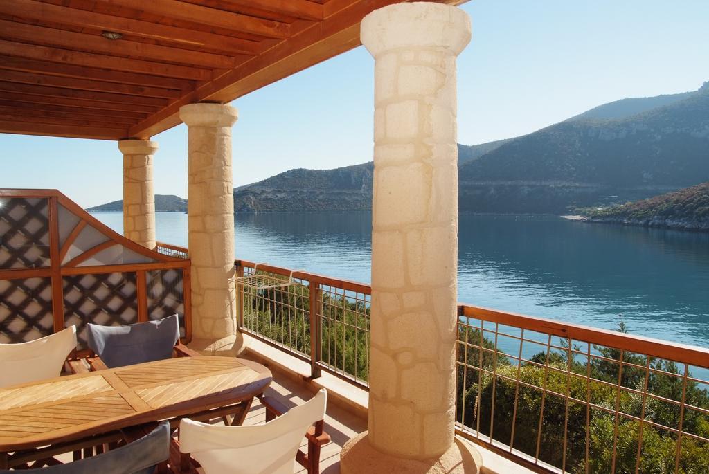 Secret Arcadia Bay - Maisonette Breathtaking Sea & Mountain View-Just On The Beach Agios Andreas  Exterior photo
